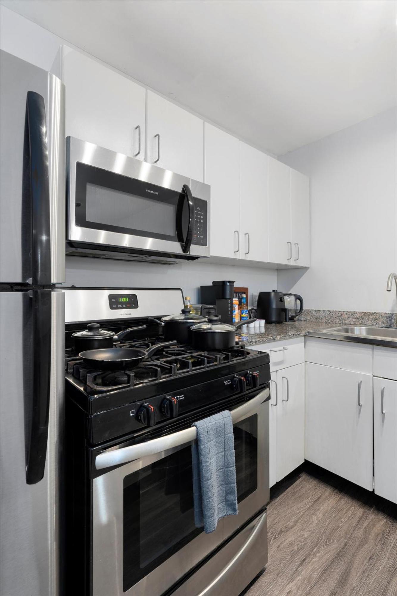 Mins 2 Downtown - King Bed - Private Stays Austin Extérieur photo